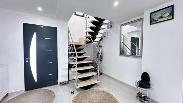 Maison 5 pièces - 143 m² Exclusivité efficity