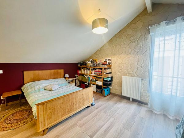 Maison 3 chambres avec cour privative , Quartier convivial proche commodités €279 000 ** - Référence 7439