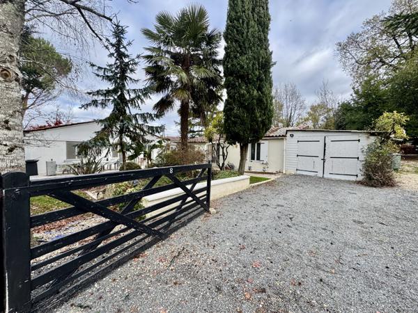 Semoussac (17150) Plain-pied deux chambres et gîtes T2 à SÉMOUSSAC