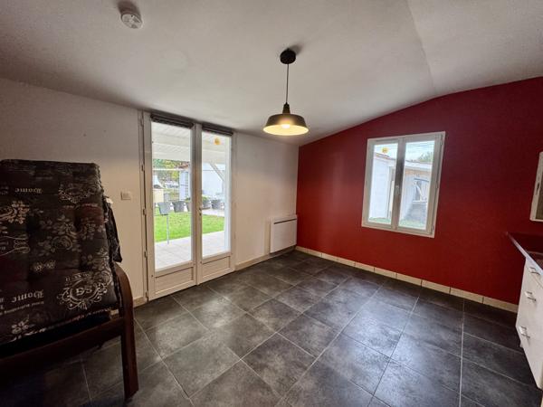 Semoussac (17150) Plain-pied deux chambres et gîtes T2 à SÉMOUSSAC