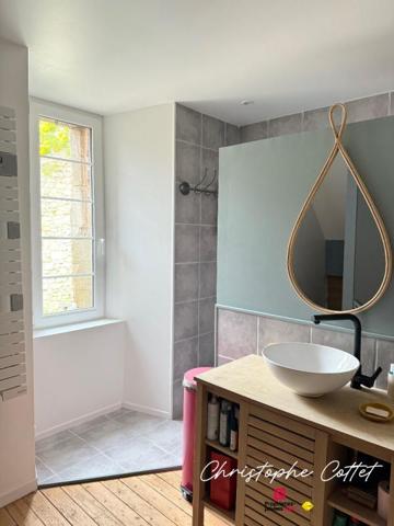 Chauvigny - Maison de caractère au pied de la cité médiévale - Charme & authenticité