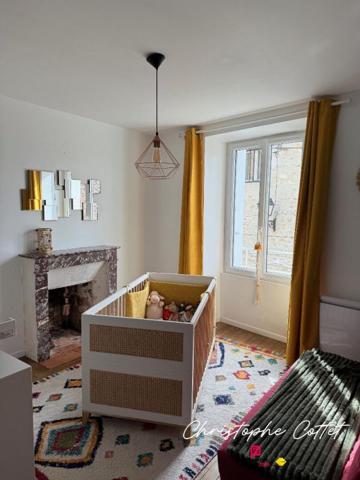 Chauvigny - Maison de caractère au pied de la cité médiévale - Charme & authenticité