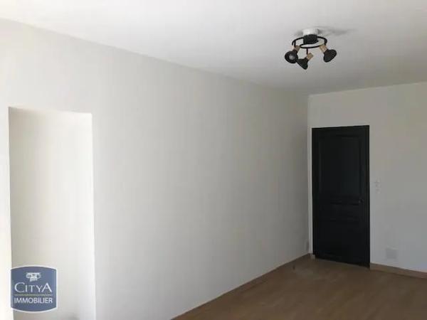 Maison à louer 3 pièces 67.84m² Lavalette (11290)