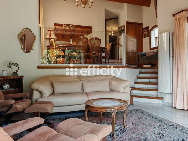 Maison 5 pièces - 135 m² Exclusivité efficity