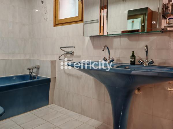 Maison 5 pièces - 135 m² Exclusivité efficity