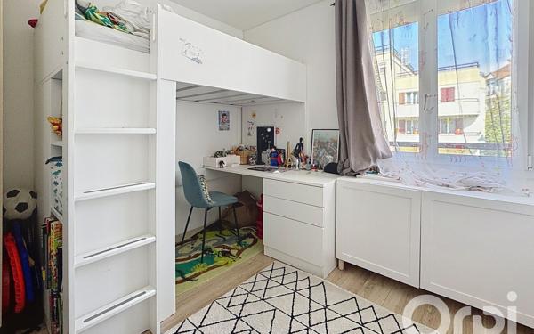 Appartement à vendre    3 pièces •  Le Plessis-Robinson