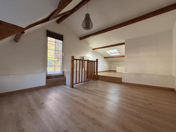 MAISON ANCIENNE EN PIERRE