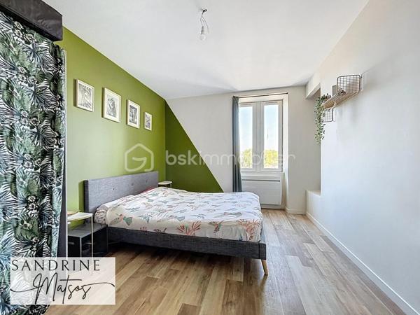 Maison ancienne de 186,72 m²