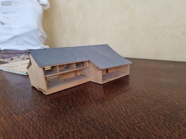 Maison à vendre à Neuvy-Saint-Sépulchre dans l'Indre (36230), ref : CG/204   
Route de chateauroux