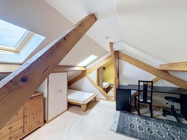 IGNY 295m2 surface utile FACE À LA NATURE : UNE MAISON FAMILIALE RARE