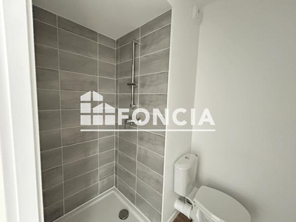 Location Studio 25.6 m² - RESIDENCE OMEGA Le Mans 72000