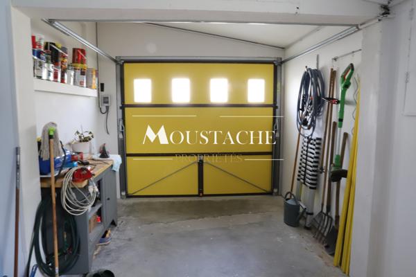 MAISON SEVENTIES AU CHARME AFFIRMÉ - PROCHE PLAGE & COMMERCES -