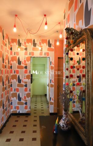 MAISON SEVENTIES AU CHARME AFFIRMÉ - PROCHE PLAGE & COMMERCES -