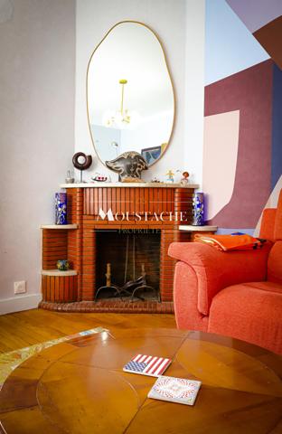 MAISON SEVENTIES AU CHARME AFFIRMÉ - PROCHE PLAGE & COMMERCES -