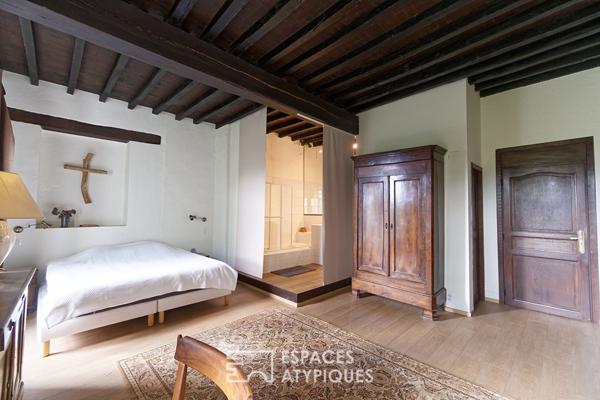 Ancien hôtel restaurant mythique réinventé en demeure de charme