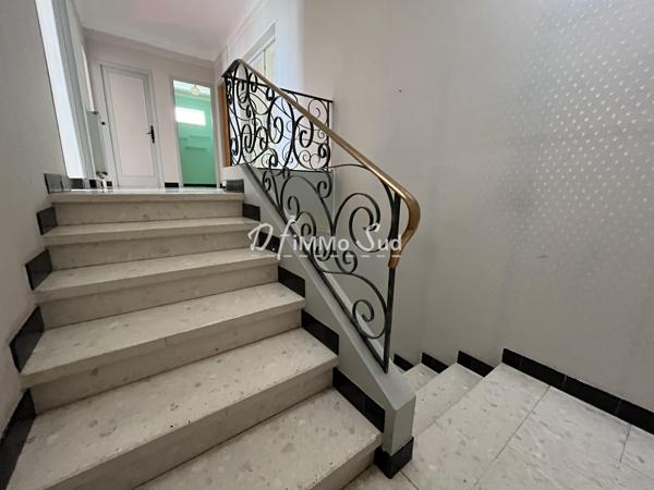 Maison 5 pièce(s) 4 chambre(s) 144 m²