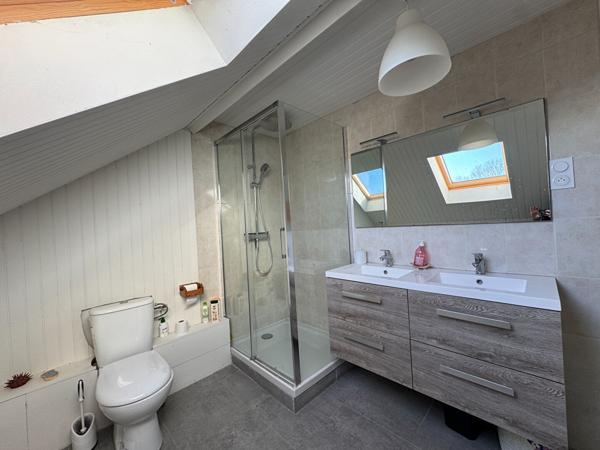 Maison 6 pièces 242 m2