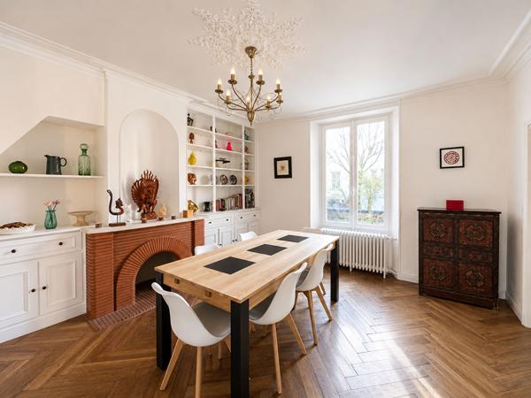 Maison 6 pièces 242 m2