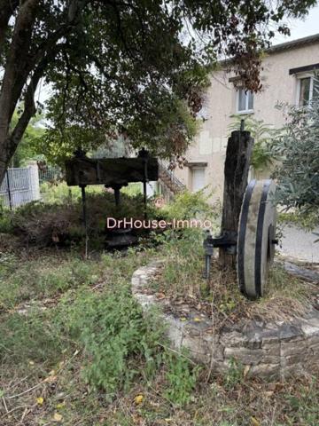 Commerce à vendre de 1 815 m²