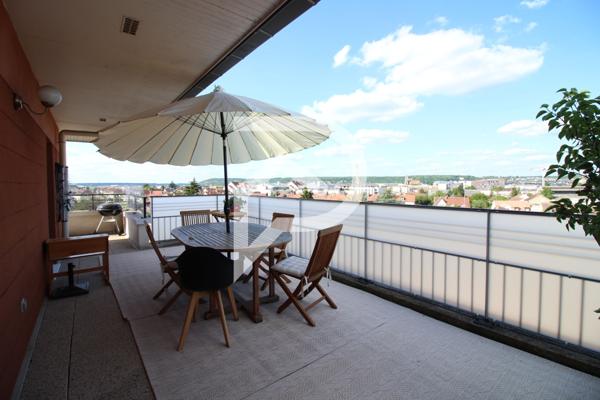 Appartement F4 à Mantes La Ville 3ch et une terrasse de 60m²