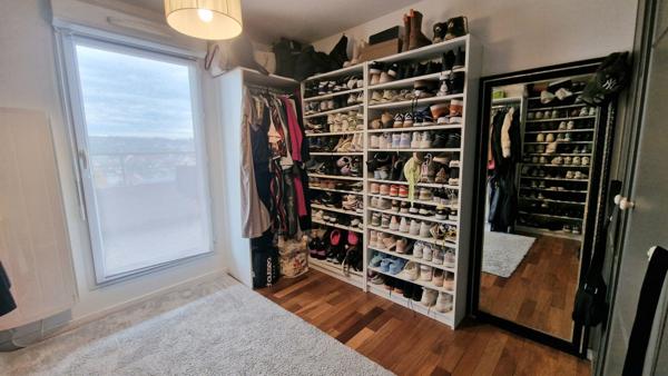 Appartement F4 à Mantes La Ville 3ch et une terrasse de 60m²