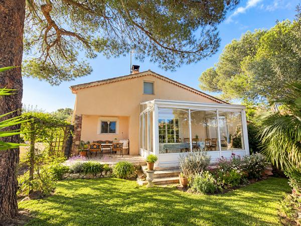 Maison 7 pièces à vendre à Saint-Raphaël - BOULOURIS