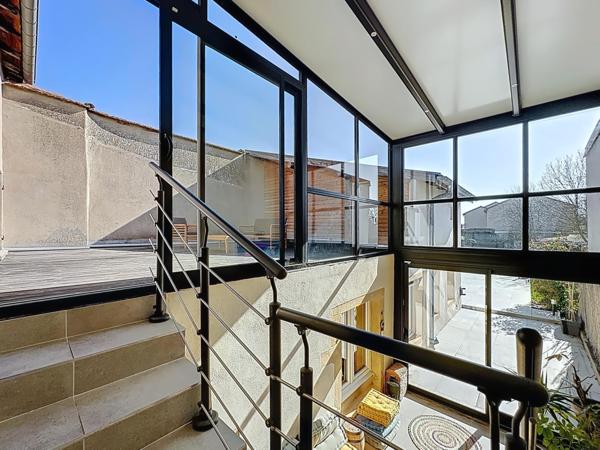 MAGNIFIQUE MAISON À MARLY