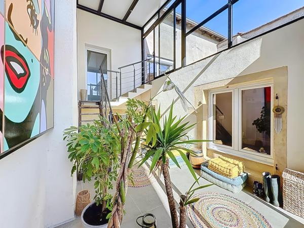 MAGNIFIQUE MAISON À MARLY
