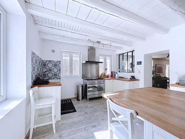MAGNIFIQUE MAISON À MARLY