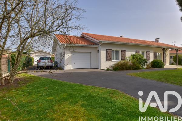 Maison à vendre 4 pièces 122 m² Le Taillan-Médoc