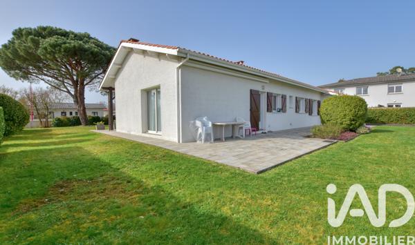 Maison à vendre 4 pièces 122 m² Le Taillan-Médoc