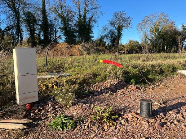 NORON L'ABBAYE TERRAIN VIABILISE DE 696 m²