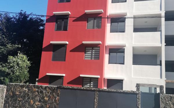 Appartement à vendre    3 pièces • 65 m2 Saint-Denis