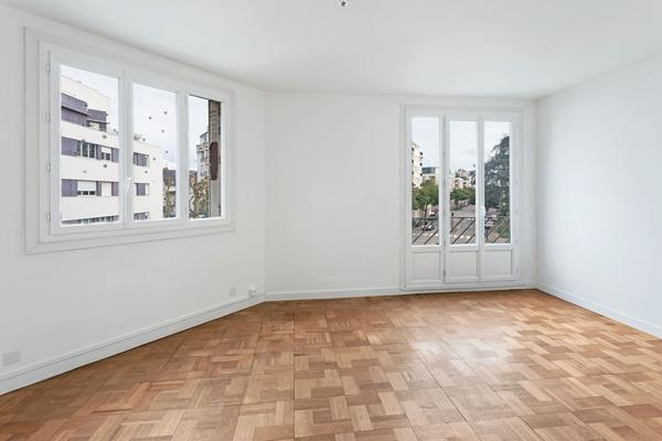 Nantes Ste Thérèse Procé T5 avec loggia box et cave,  
Nantes 44000