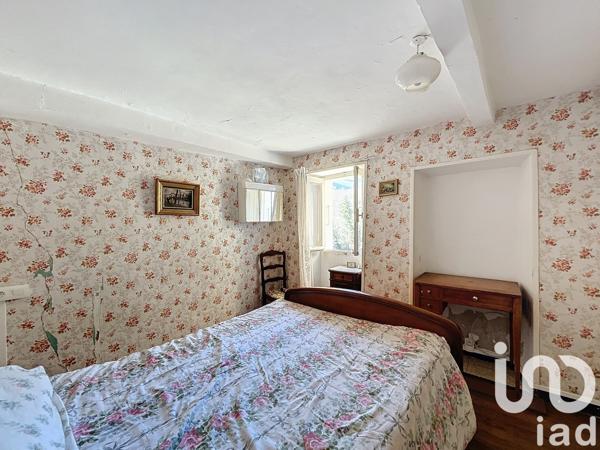 House for sale 4 rooms 50 m² Saint-Laurent-de-Cerdans