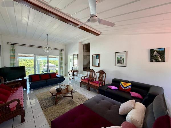 Maison à vendre à Saint-Benoît à la Réunion (97470), ref : 97409-294