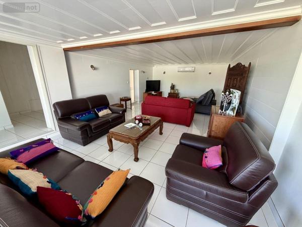 Maison à vendre à Saint-Benoît à la Réunion (97470), ref : 97409-294