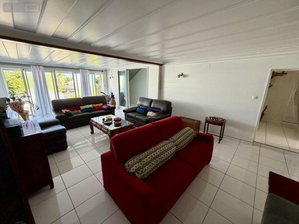 Maison à vendre à Saint-Benoît à la Réunion (97470), ref : 97409-294