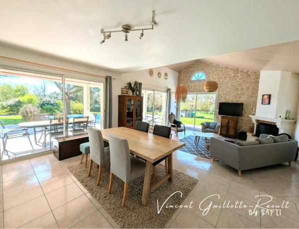 Maison/Villa 160 m² 5 pièces avec studio indépendant – Terrain clos et arboré de 3 500 m² avec piscine