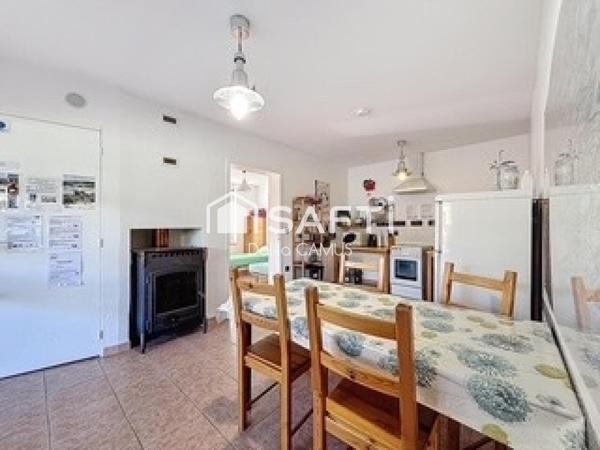 Belle propriété non loin du lac, fort potentiel, possibilité d'un revenu