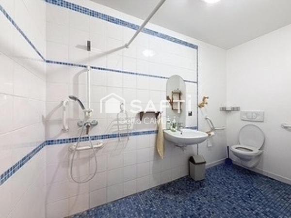 Belle propriété non loin du lac, fort potentiel, possibilité d'un revenu