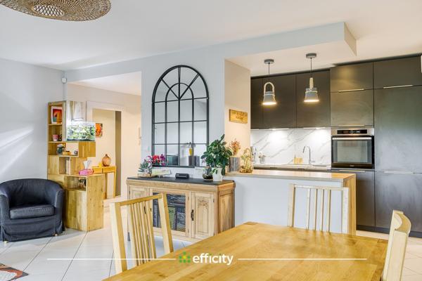 Appartement 5 pièces - 102 m² Exclusivité efficity