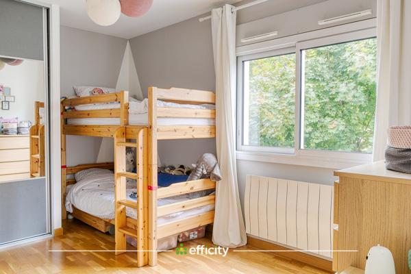 Appartement 5 pièces - 102 m² Exclusivité efficity