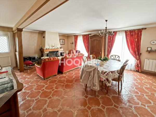Maison 7 pièces à vendre à Fontenay-Trésigny