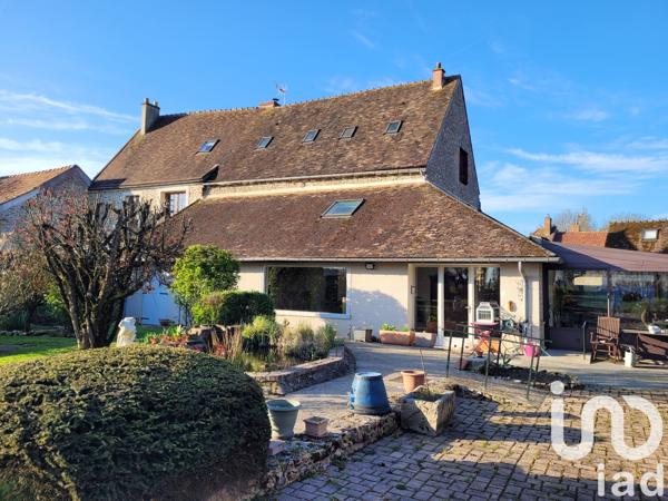 Maison à vendre 9 pièces 250 m² La Celle-les-Bordes
