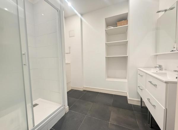A VENDRE : T5 à LILLE • • 299 800 € FAI • Réf. 1638