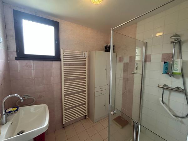 Maison à vendre 4 pièces CHATEAUPONSAC (87) sur terrain de 3500m2