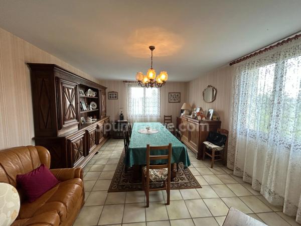 Maison à vendre 4 pièces CHATEAUPONSAC (87) sur terrain de 3500m2