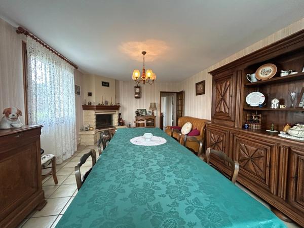 Maison à vendre 4 pièces CHATEAUPONSAC (87) sur terrain de 3500m2