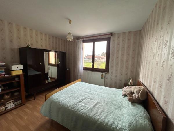 Maison à vendre 4 pièces CHATEAUPONSAC (87) sur terrain de 3500m2